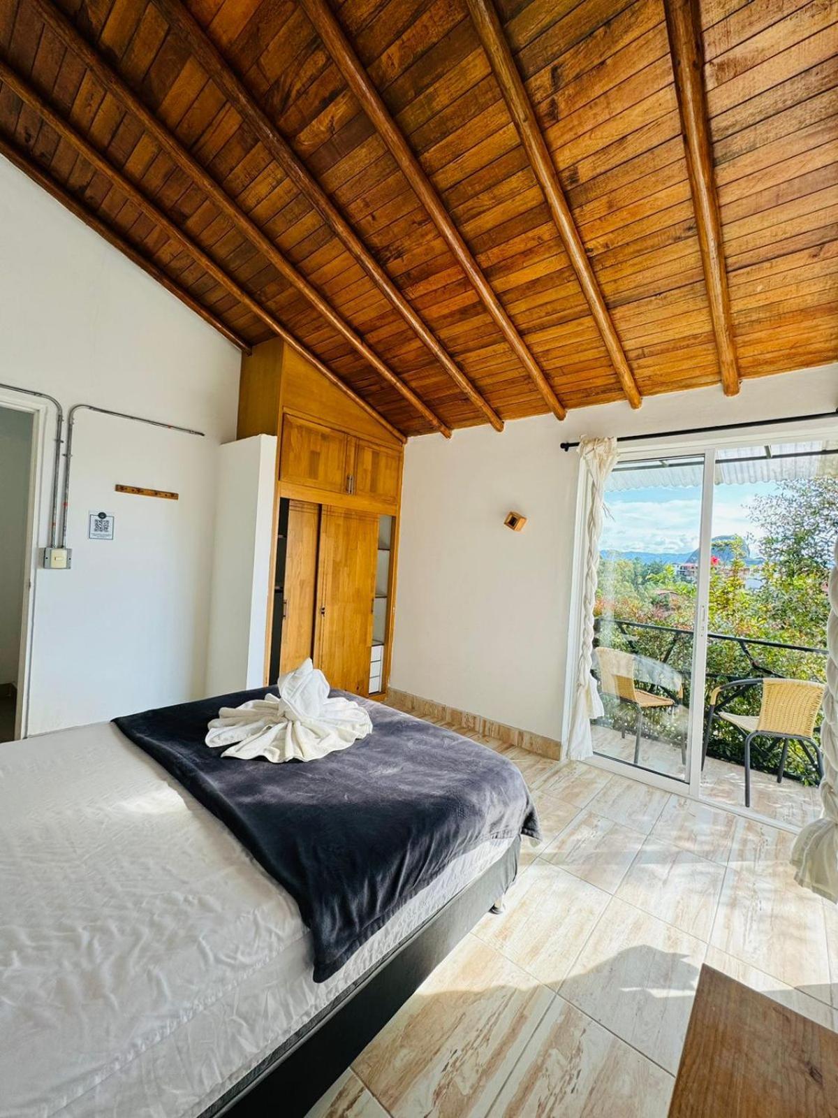 Hotel La Madriguera Guatapé Exteriér fotografie