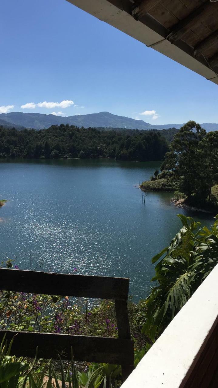 Hotel La Madriguera Guatapé Exteriér fotografie